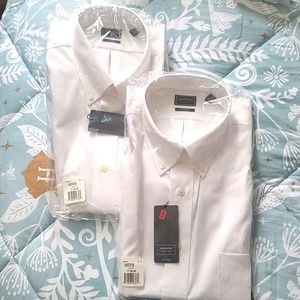 Mens fitted dress shirts, lot of 2